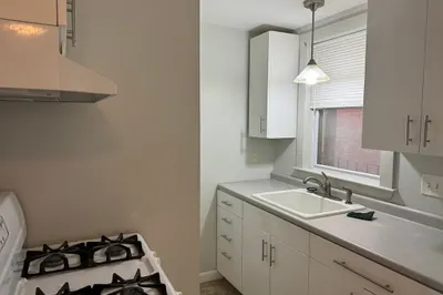 5 Forbes St #2