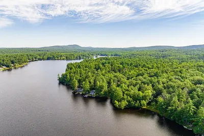 15 Browns Lake Rd 1