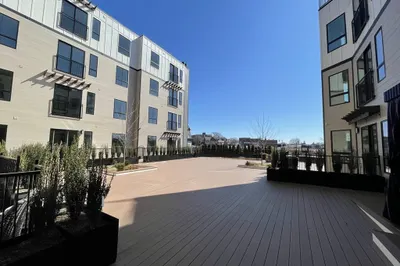 87 Medford St #215