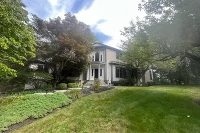 22 Beacon Heights 1