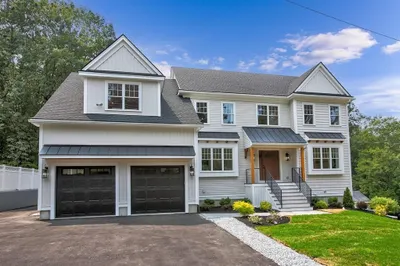 29 Beaverbrook Rd 1