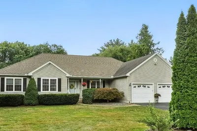 41 Meadow Pond Road 1