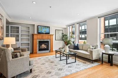 335-337 W. Second St #2