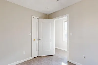 329 Paris Street #2 1