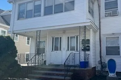 8 Hill Street #1