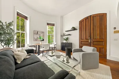 26 Worcester Sq #2 1