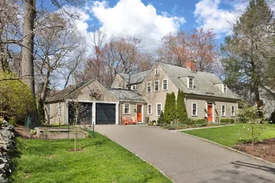 245 Woodland Rd 1