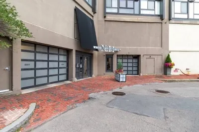 12 Stoneholm Street #616 1