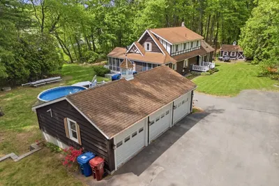 43 Flint Road 1