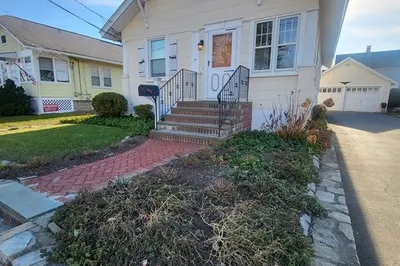 47 Kendall Ave 1