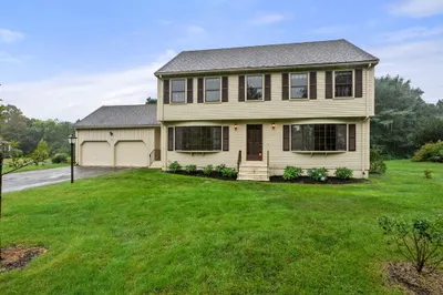 4 Woodpark Circle 1