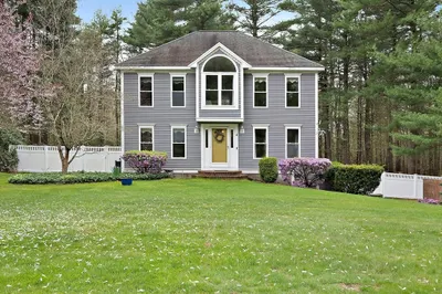 4 Tall Timbers Ln 1
