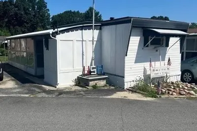 239 Ayer Road #20 1
