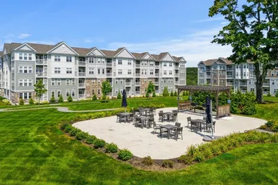 5 Peters Farm Way #307 1