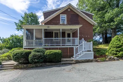 6 Hillcrest Rd 1