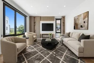 7 Algonquin Rd #1 1