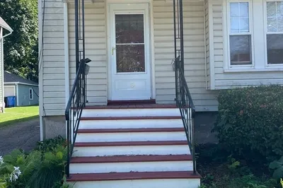5 York Rd #1