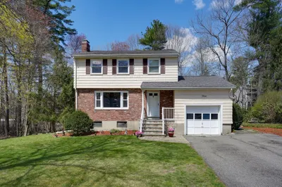 3 Marie Cir