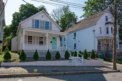 49 Beech St 1