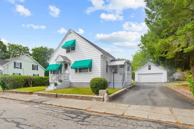 19 Harvard St 1