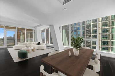 150 Seaport Blvd #11G