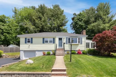 9 Perley Ave