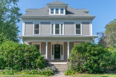42 Woodlawn Pl 1