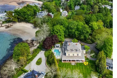 9 Curtis Point