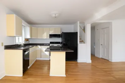 14 Skehan St #2