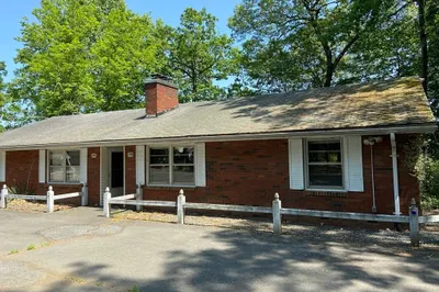 439 Rider Rd