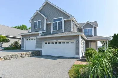 818 Ledgewood Way #818 1