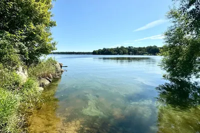 100 Corys Ln 1