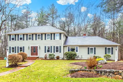 19 Longwood Lane 1