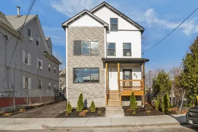 53 Comstock Ave 1