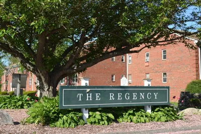153 Regency Park Dr #153 1