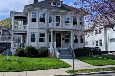 151 Maplewood St #151