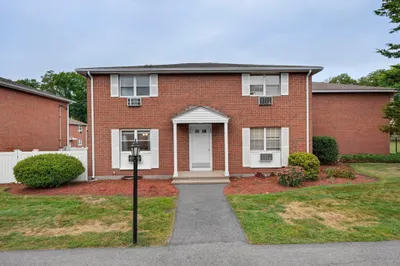 156 Kingston St #156 1