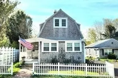 109 White Horse Rd #1