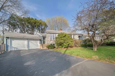 66 Roosevelt Rd #66