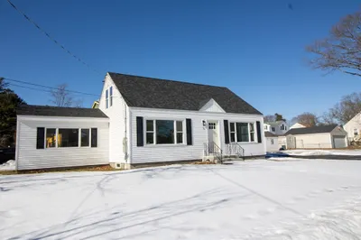 5 S Amos St 1