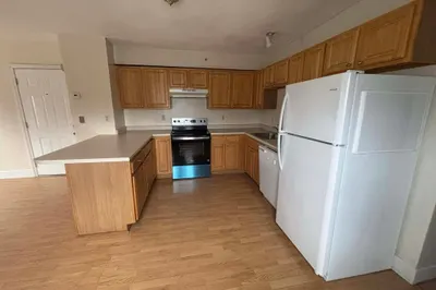 48 North St #9 1