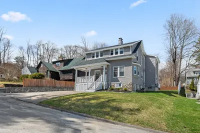 16 Windemere Road