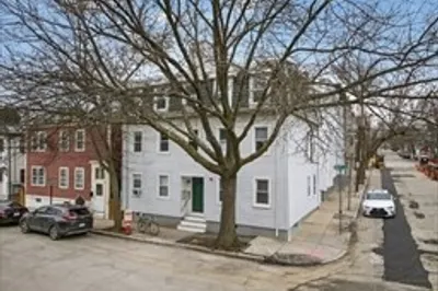 241 Hurley St #1 1