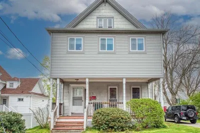 11 Adams Street 1