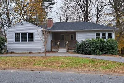 47 Dillon St