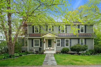 98 Brook Street 1