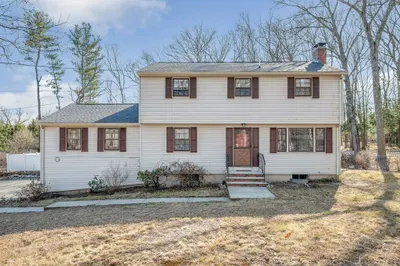 565 Elm St 1