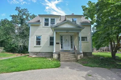 475 Broadway 1