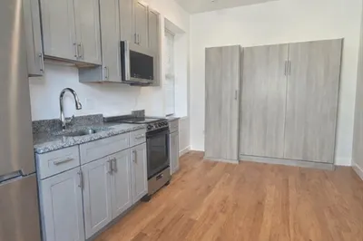 165 Hawthorne #101 1