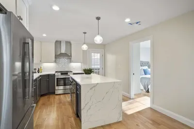 61-r Prescott St #1 1